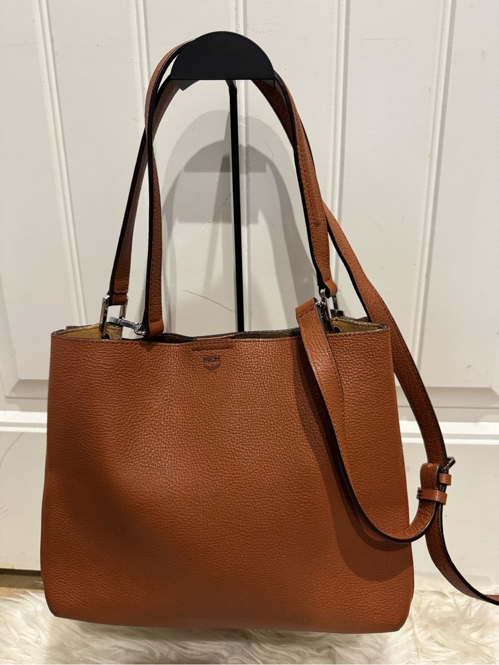 Mcm rare Classic cognac Leather Tote bucket